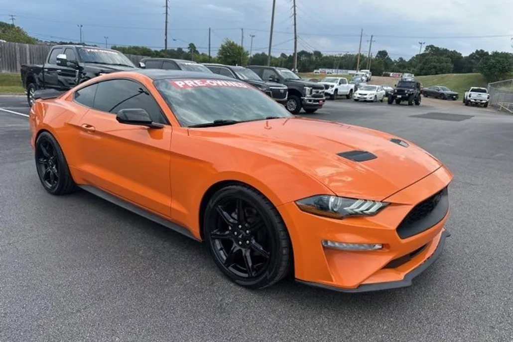 2020 Ford Mustang EcoBoost Premium photo 1