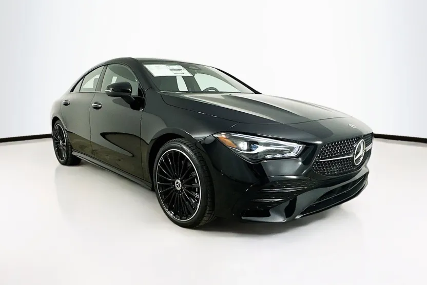 2025 Mercedes Benz CLA 250 4MATIC photo 1