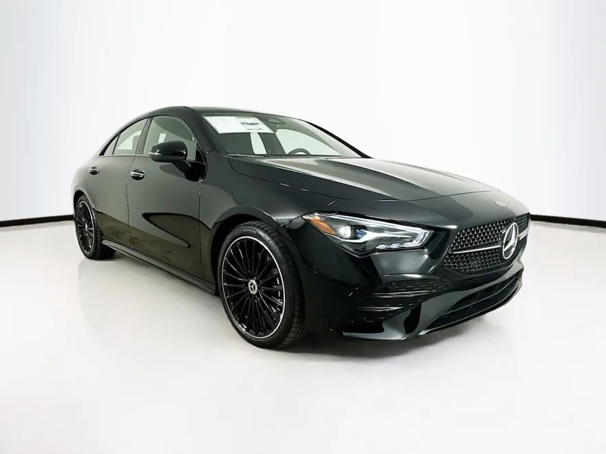 2025 Mercedes Benz CLA 250 4MATIC photo 1