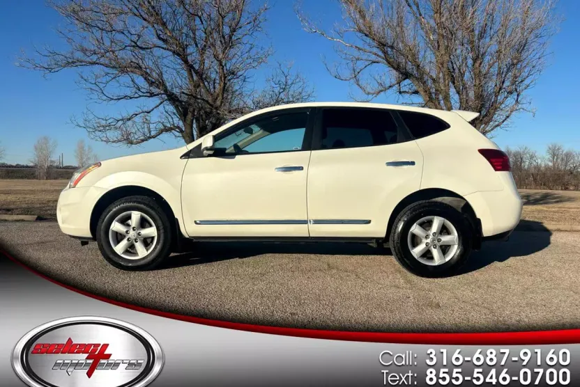 2013 Nissan Rogue AWD S photo 1