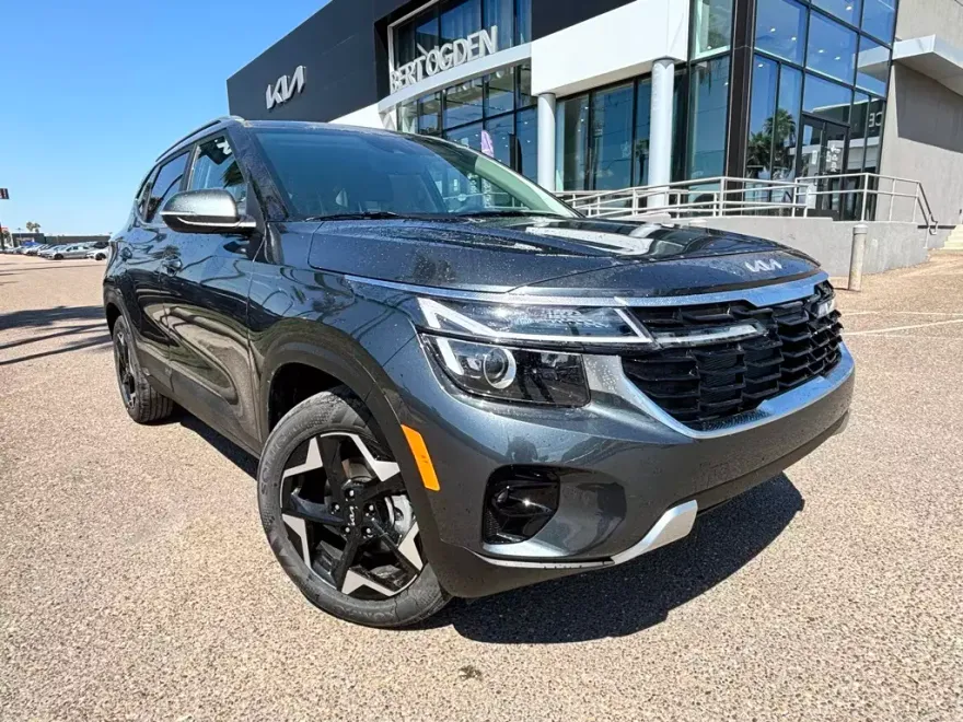 2026 Kia Seltos EX photo 1