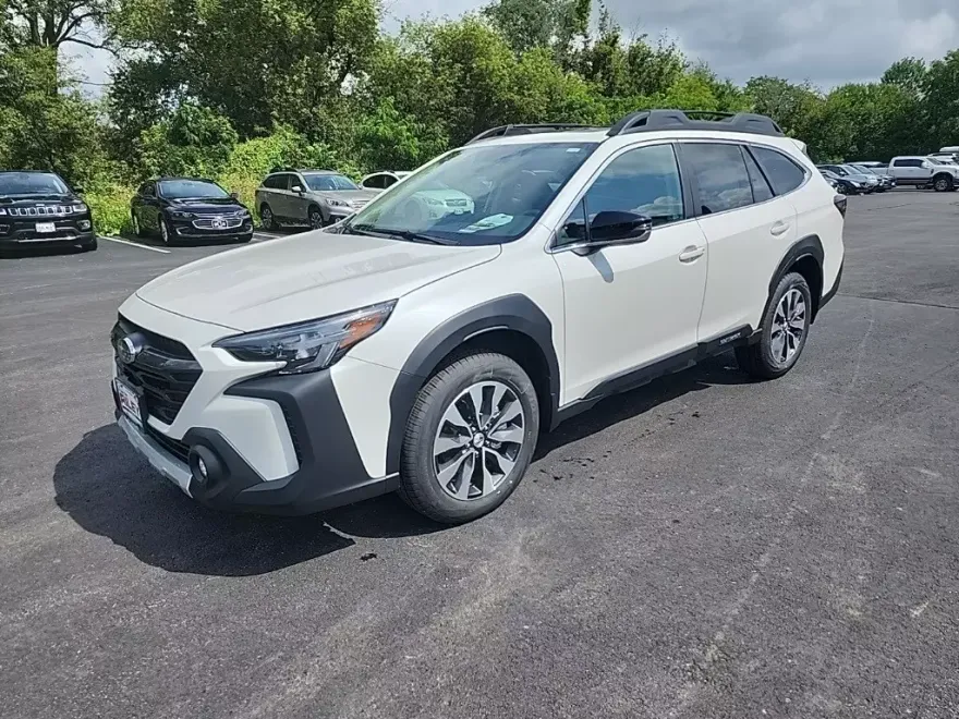 2025 Subaru Outback Limited photo 1