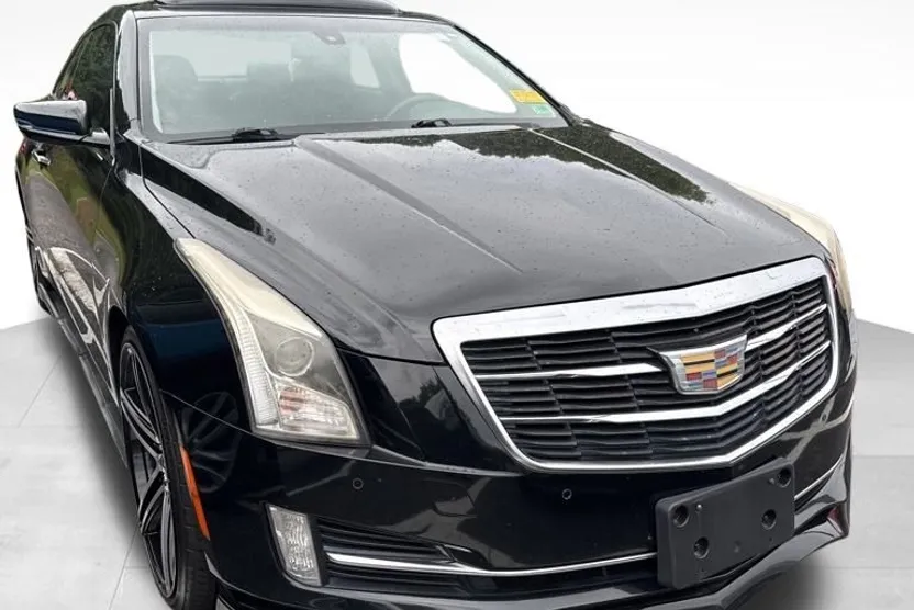 2016 Cadillac ATS Luxury photo 1
