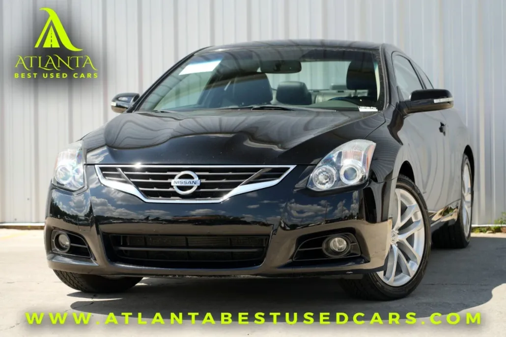 2012 Nissan Altima 3.5 SR photo 1
