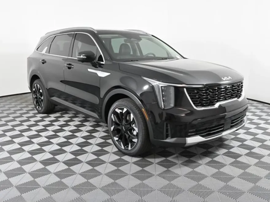 2025 Kia Sorento SX photo 1