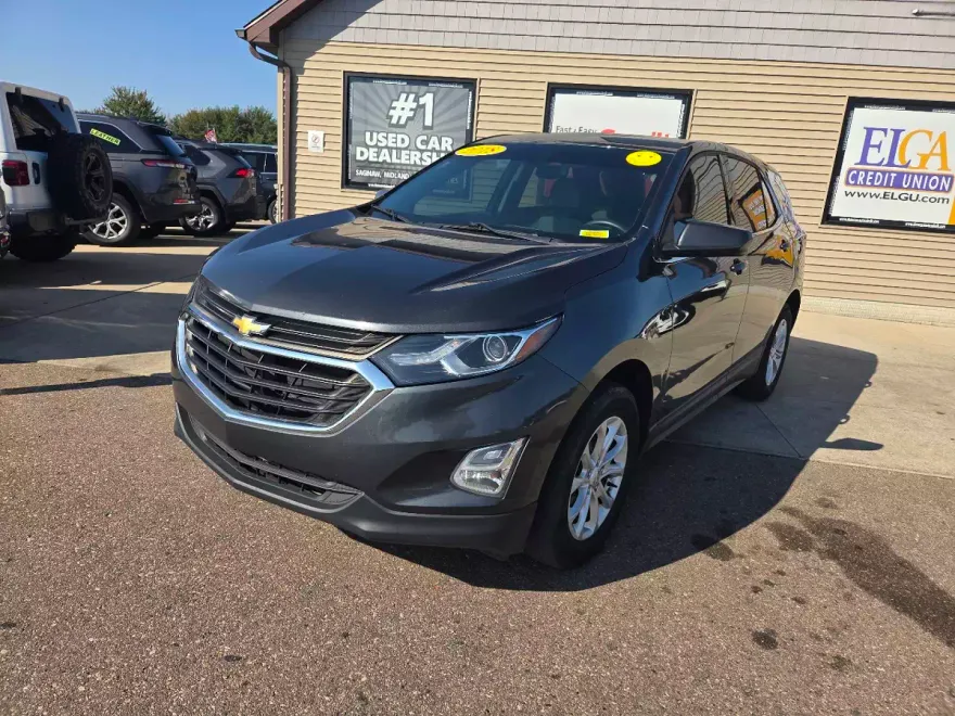 2018 Chevrolet Equinox LT photo 1
