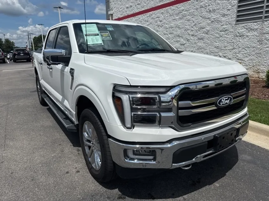 2024 Ford F-150 Lariat photo 1