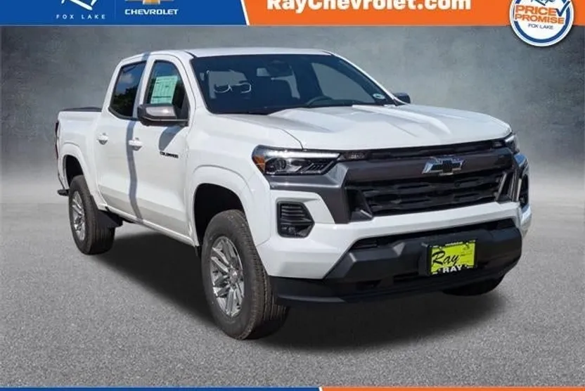 2026 Chevrolet Colorado LT photo 1