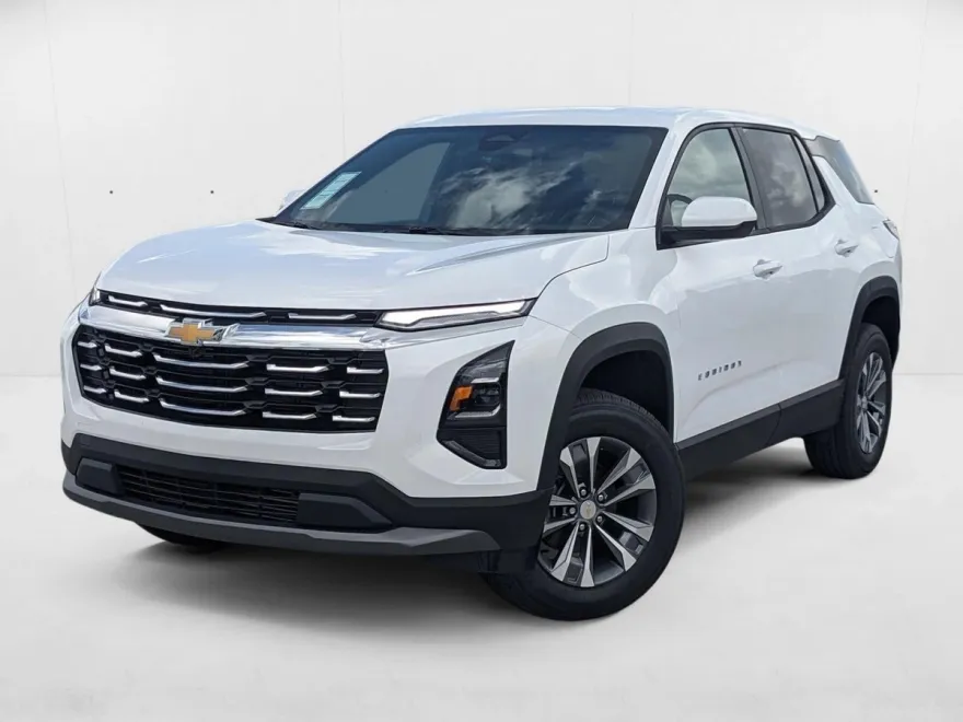 2026 Chevrolet Equinox LT photo 1
