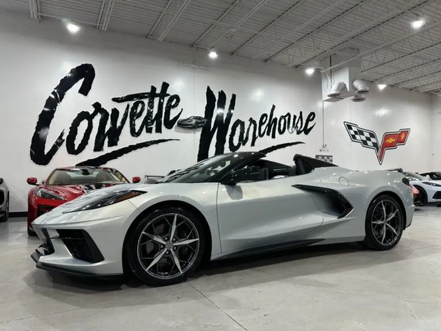 2021 Chevrolet Corvette Stingray Convertible 2LT Z51 photo 1