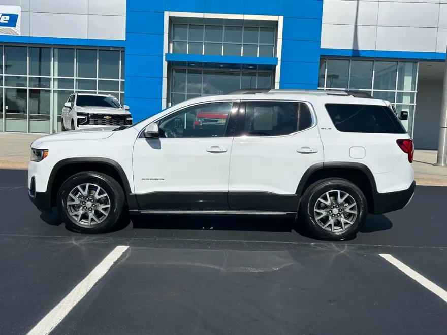 2023 Gmc Acadia SLE photo 1