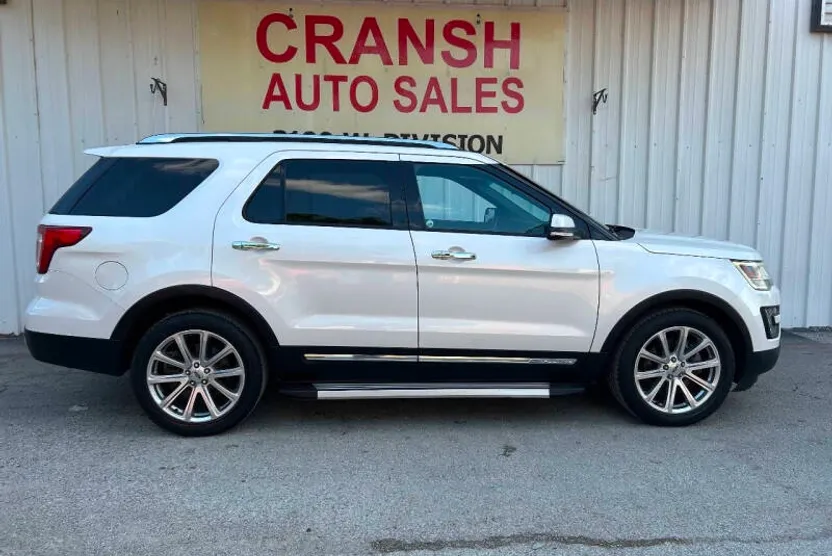 2016 Ford Explorer Limited photo 1