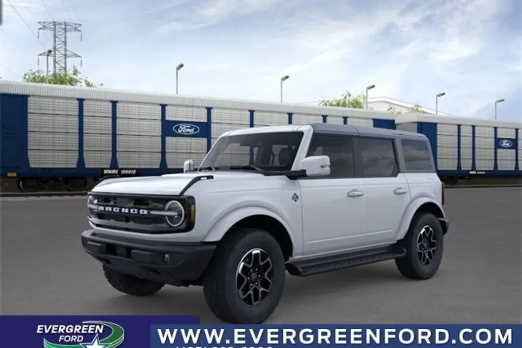2025 Ford Bronco Outer Banks photo 1