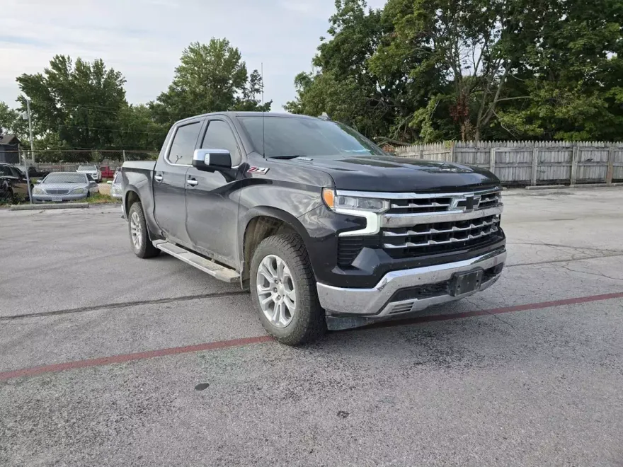 2022 Chevrolet Silverado 1500 LTZ photo 1