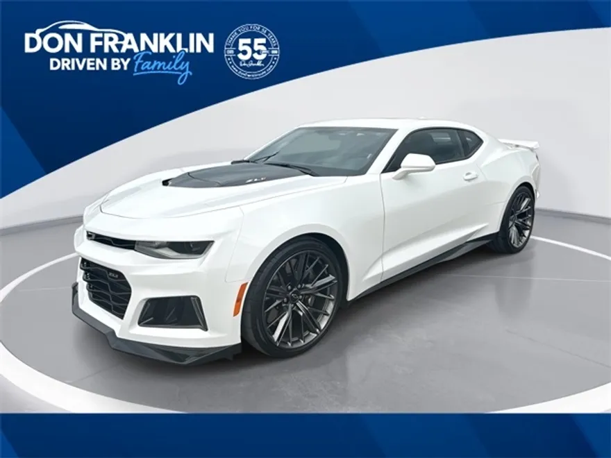 2022 Chevrolet Camaro ZL1 photo 1