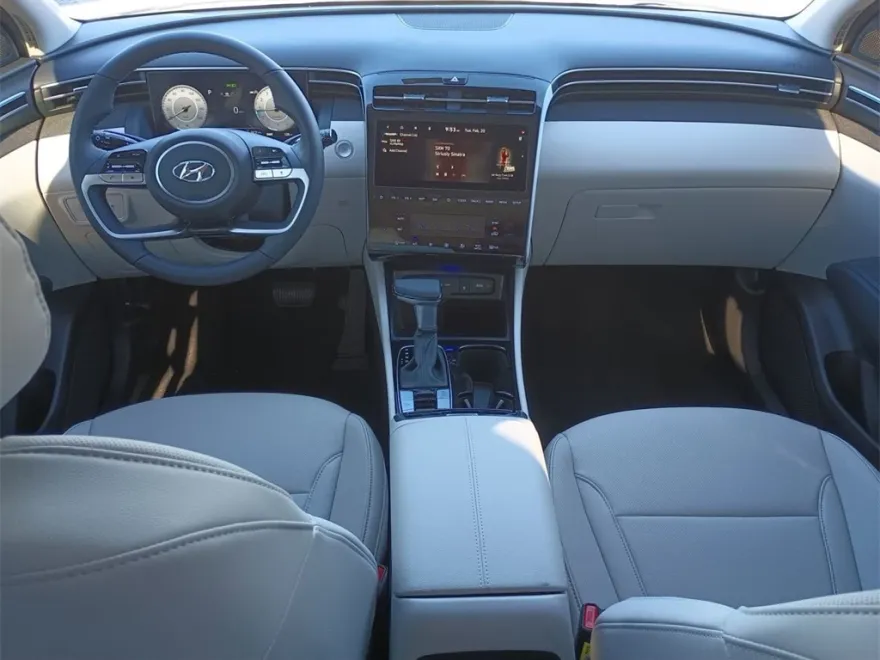 2024 Hyundai Tucson SEL Convenience photo 1