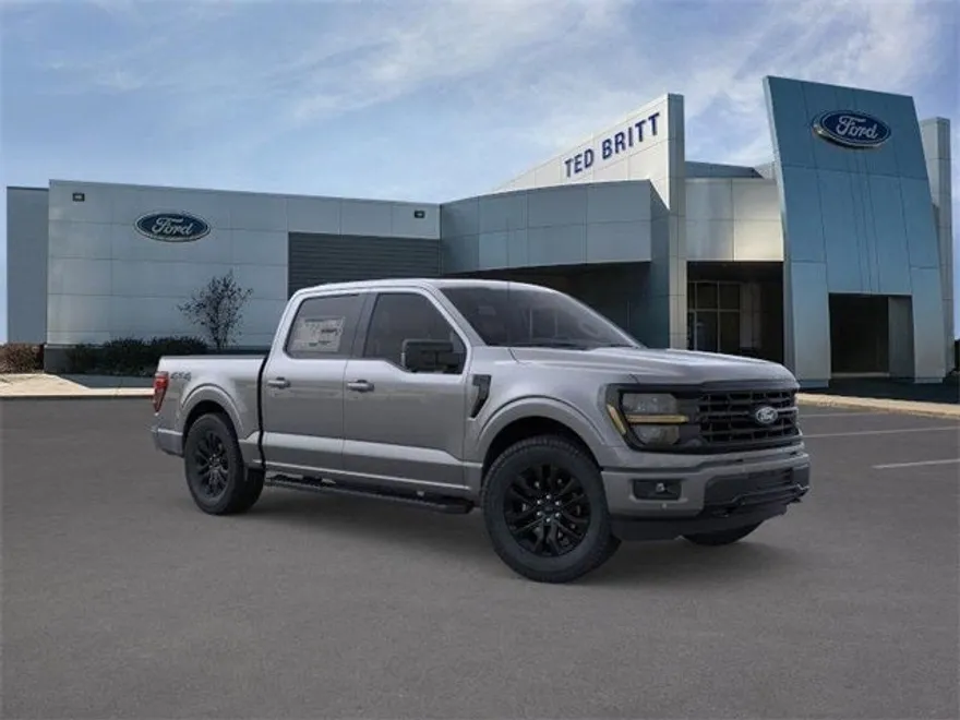 2025 Ford F-150 XLT photo 1
