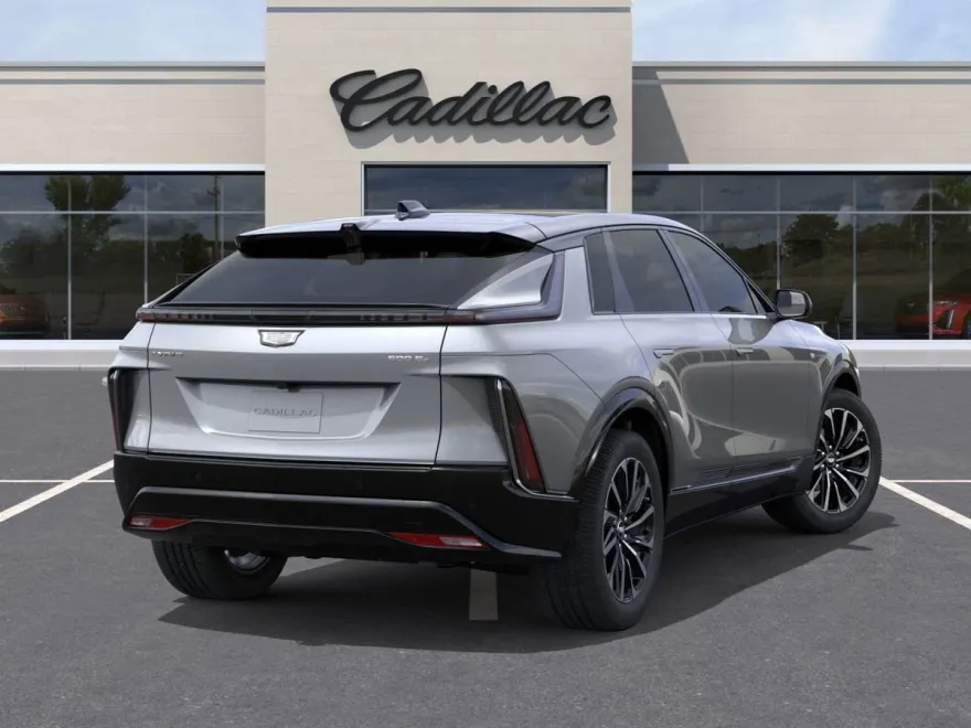 2025 Cadillac Lyriq Sport photo 1