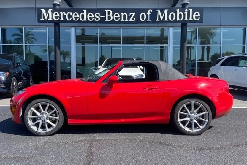 2012 Mazda MX-5 Miata Miata Touring photo 1