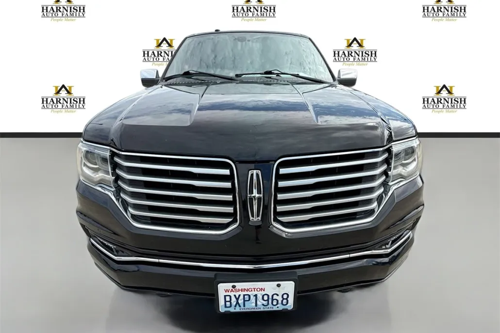 2017 Lincoln Navigator L Reserve photo 1