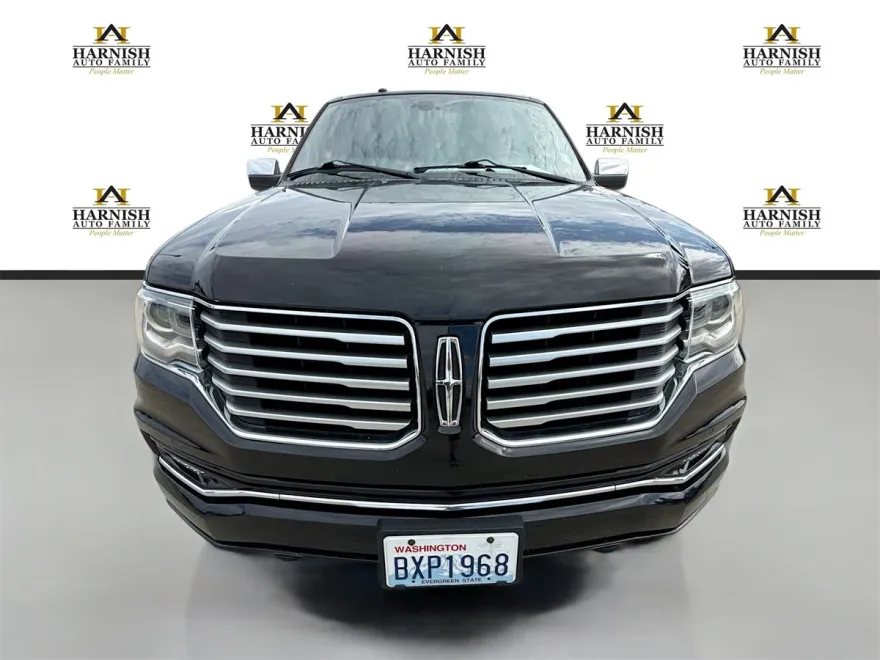 2017 Lincoln Navigator L Reserve photo 1