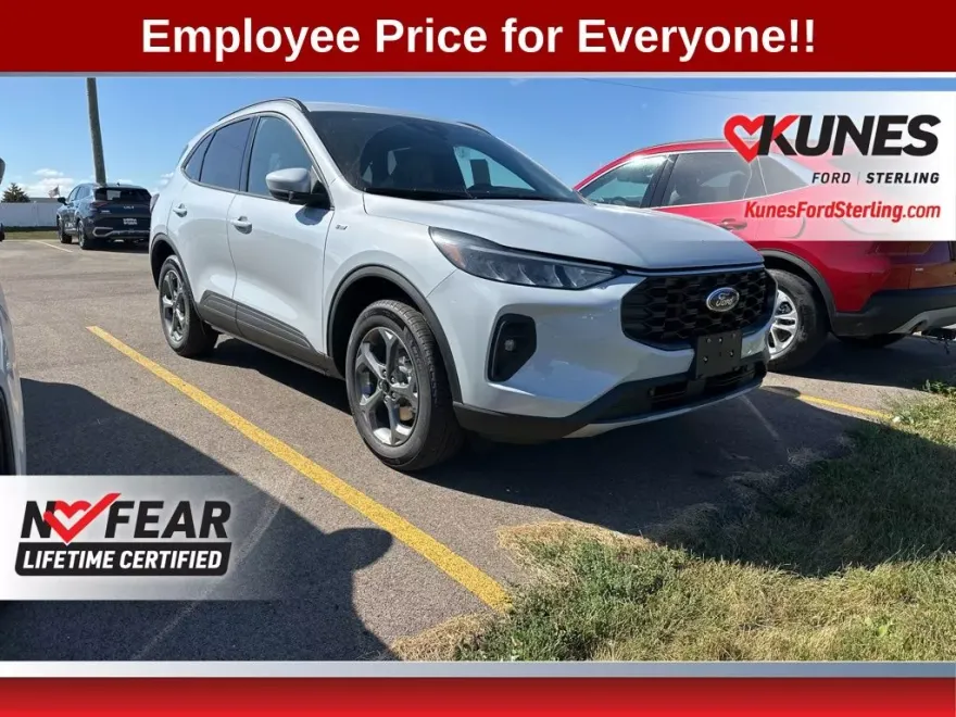 2026 Ford Escape ST-Line Select photo 1