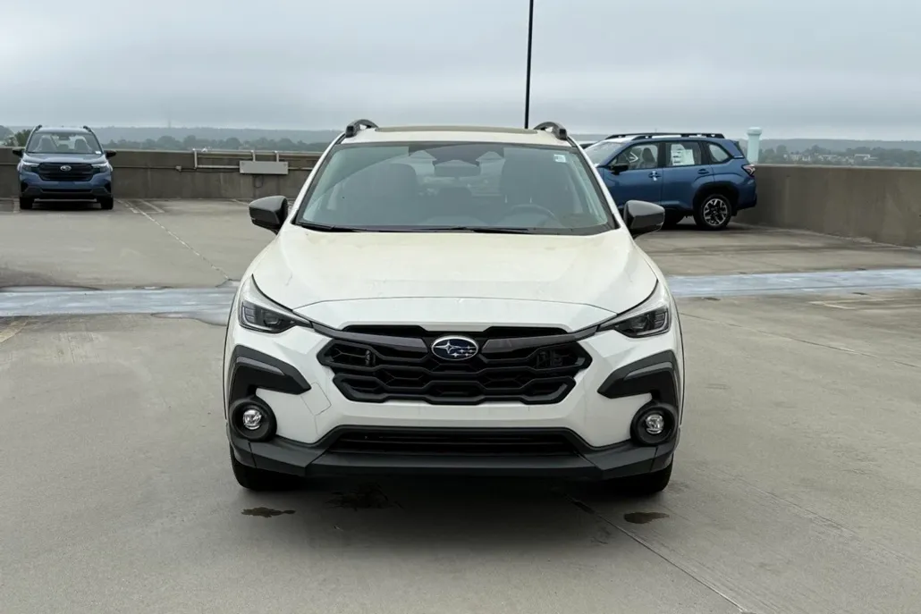 2024 Subaru Crosstrek Limited photo 1