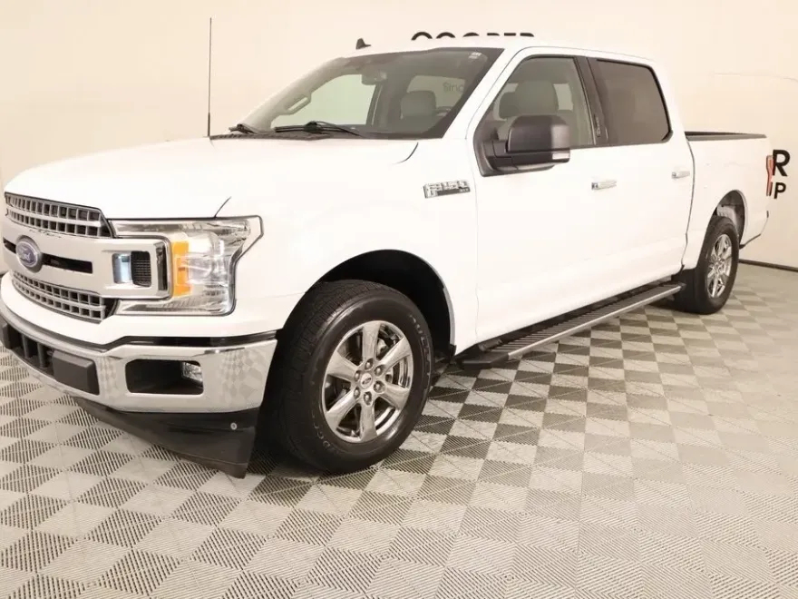 2019 Ford F-150 XLT photo 1