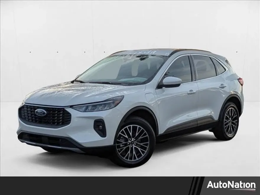 2025 Ford Escape photo 1