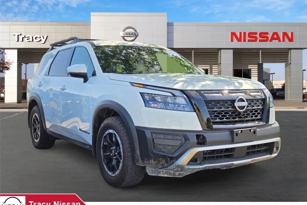 2024 Nissan Pathfinder Rock Creek photo 1
