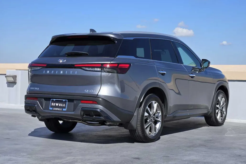 2025 Infiniti QX60 Luxe photo 1