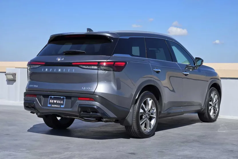 2025 Infiniti QX60 Luxe photo 1