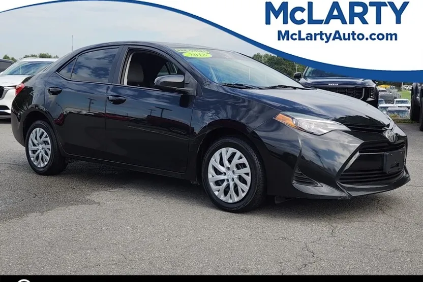 2018 Toyota Corolla L photo 1