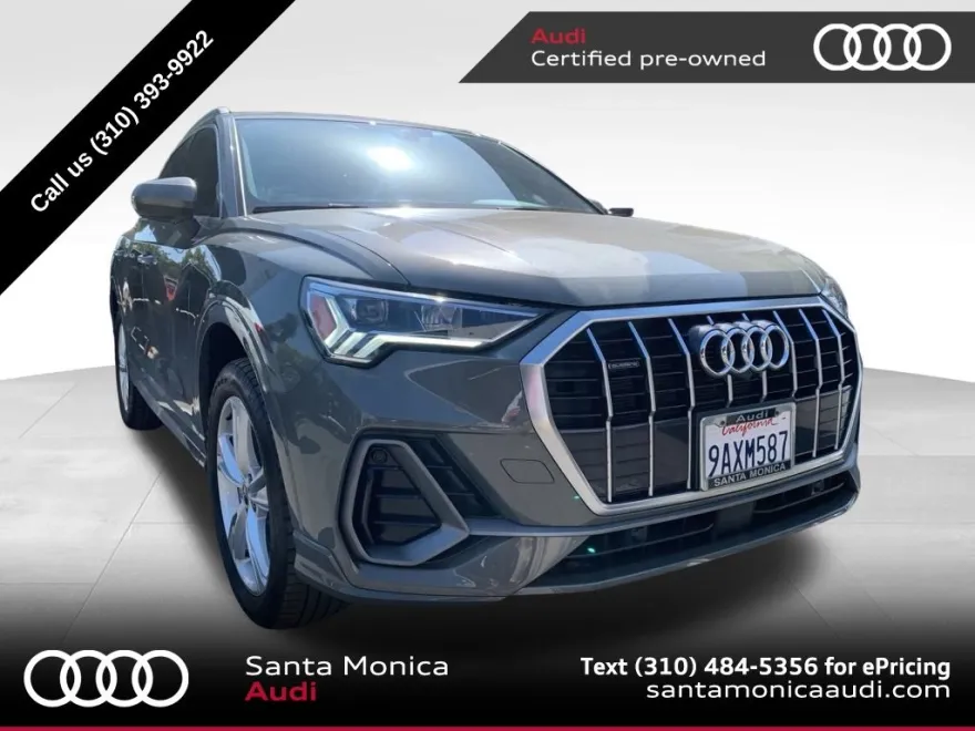 2022 Audi Q3 S line Premium Plus photo 1
