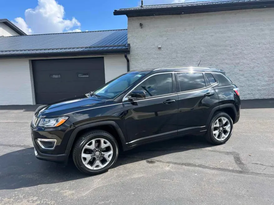 2019 Jeep Compass Limited photo 1
