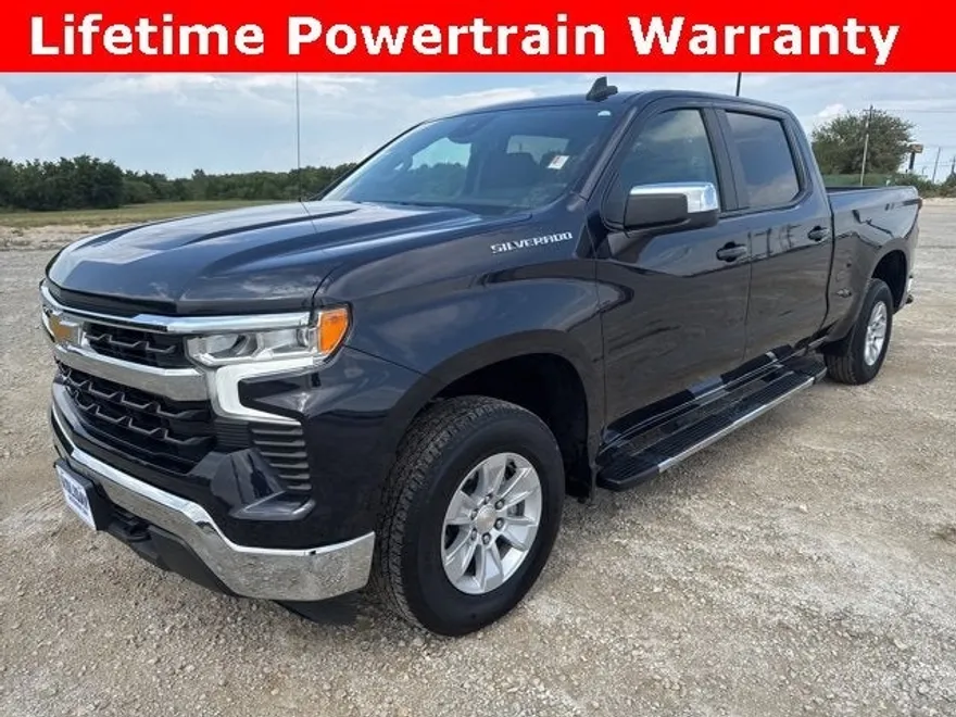 2023 Chevrolet Silverado 1500 LT photo 1
