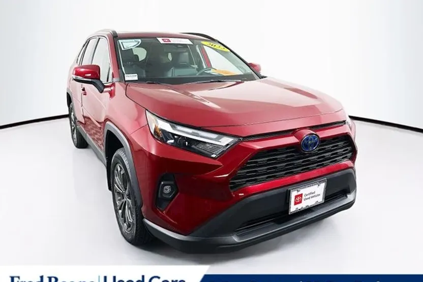 2022 Toyota RAV4 Hybrid XLE Premium photo 1