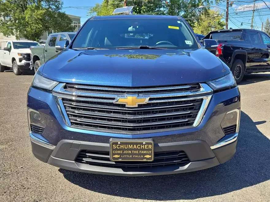 2023 Chevrolet Traverse Leather photo 1