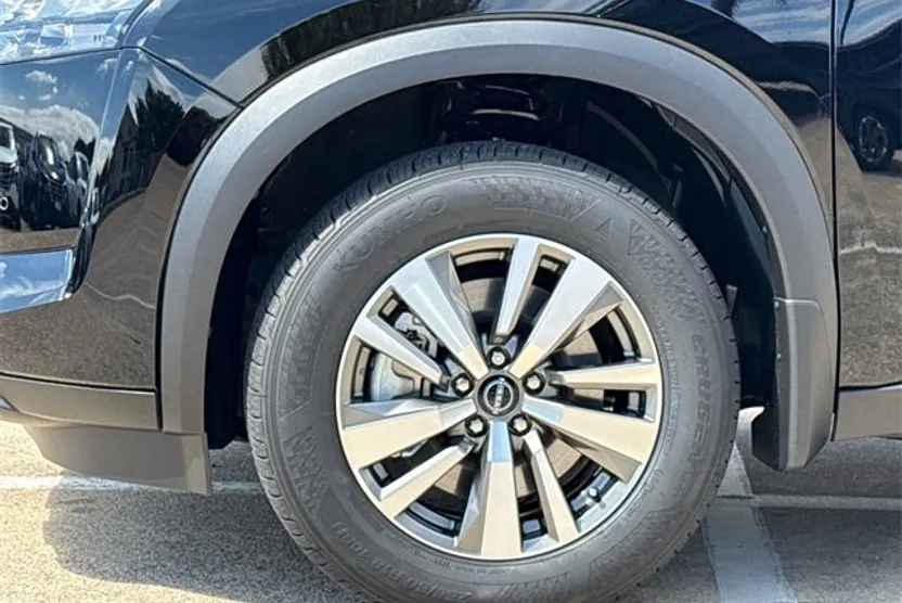2025 Nissan Pathfinder SL photo 1