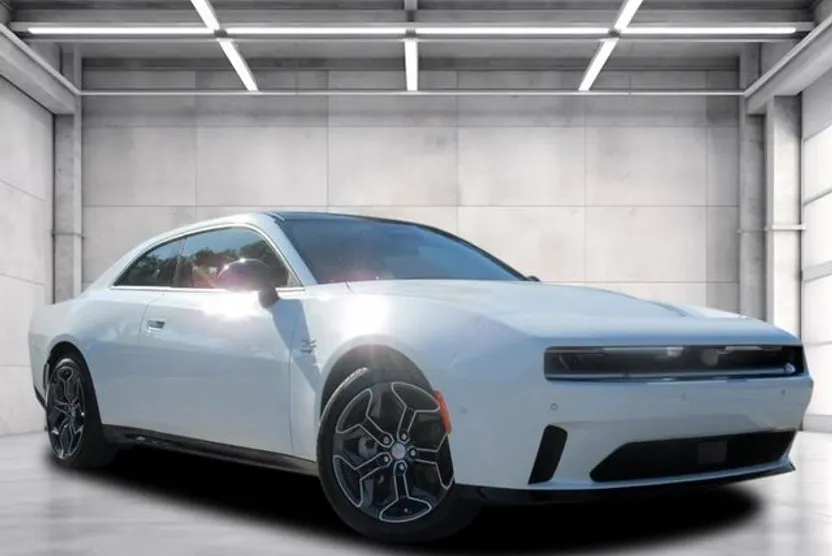 2024 Dodge Charger Daytona R/T photo 1