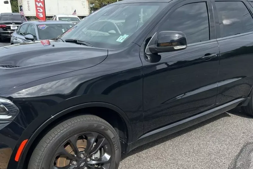 2022 Dodge Durango GT Plus photo 1