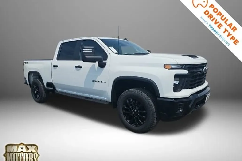 2025 Chevrolet Silverado 2500HD Custom photo 1