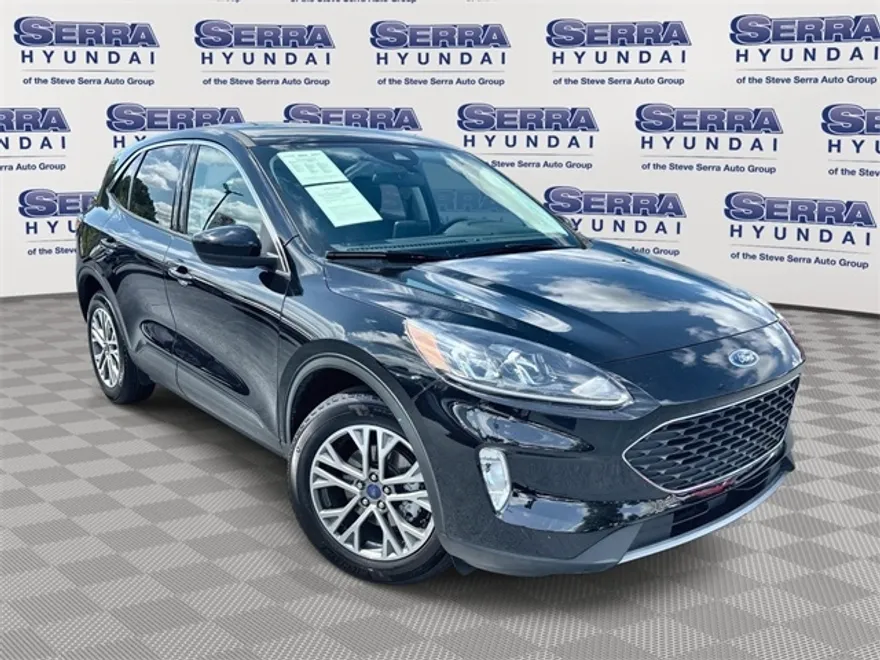 2022 Ford Escape SEL photo 1