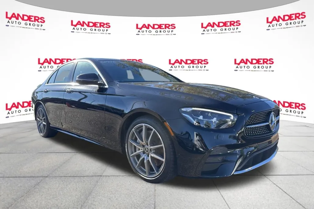 2022 Mercedes Benz E 450 photo 1