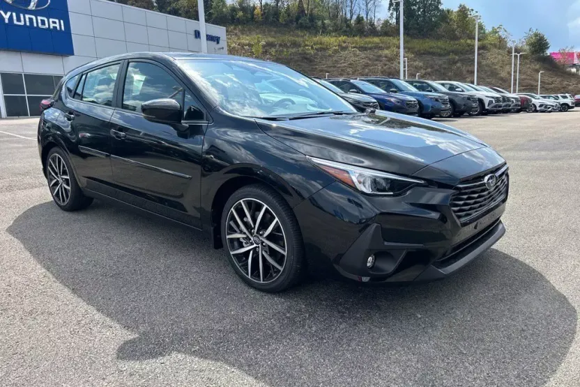 2025 Subaru Impreza Sport photo 1