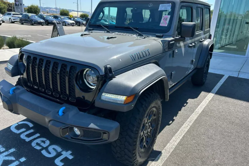 2023 Jeep Wrangler 4xe Willys photo 1