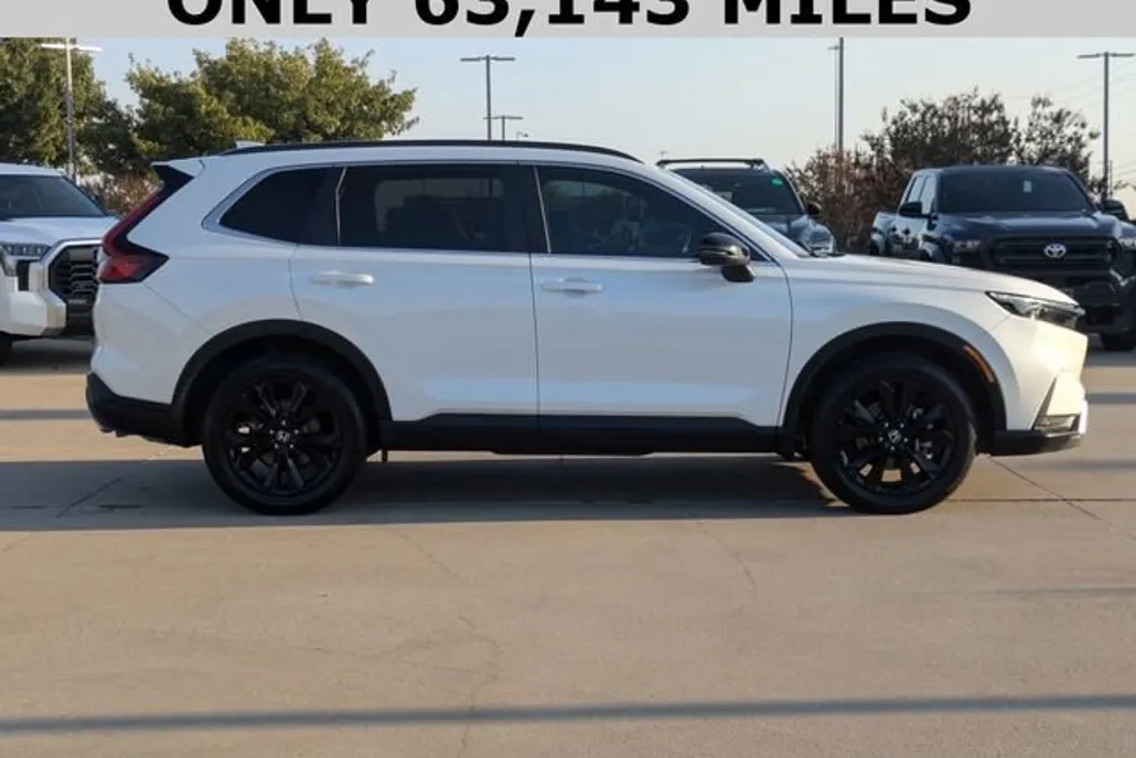 2023 Honda CR-V Hybrid Sport Touring photo 1