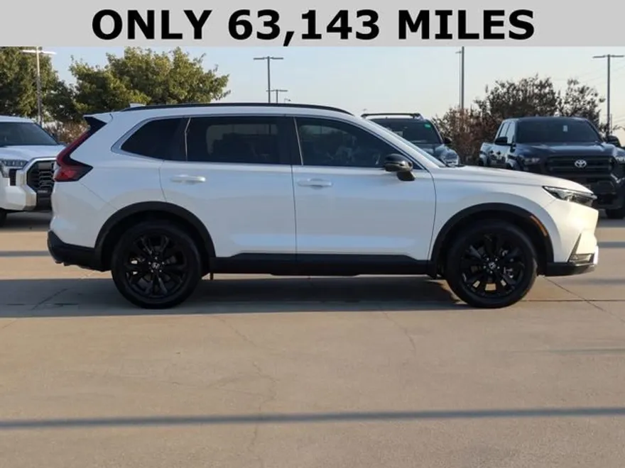 2023 Honda CR-V Hybrid Sport Touring photo 1