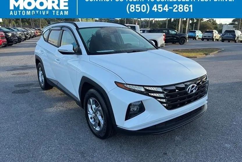 2022 Hyundai Tucson SEL photo 1