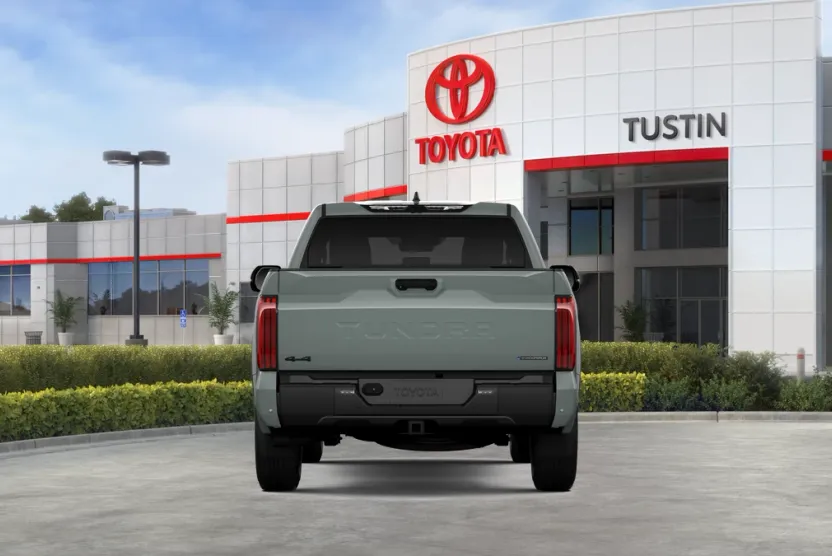 2026 Toyota Tundra Limited CrewMax photo 1